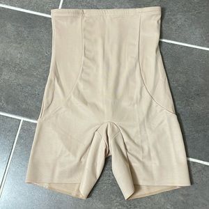 Miraclesuit Back Magic High Waist Thigh Slimmer size Large